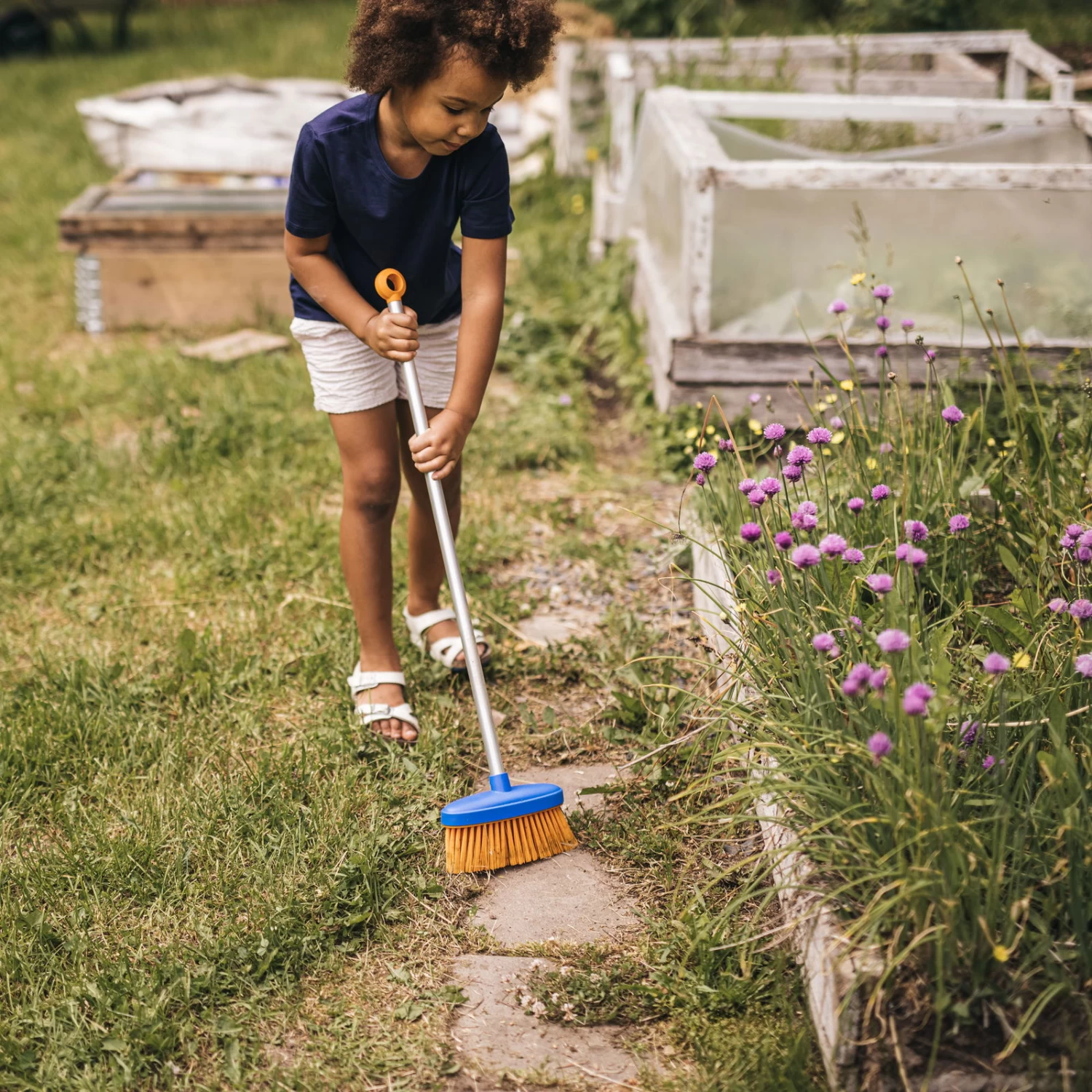 Fiskars Besen, Blau/orange – Bild 3