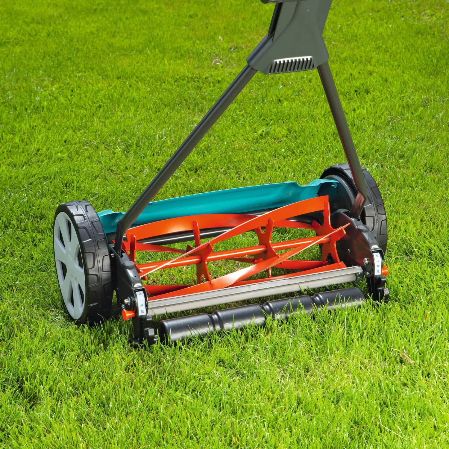 Gardena Classic Spindelmäher, 400 / 40 Cm, Für Max. Fläche 200 M² – Bild 4