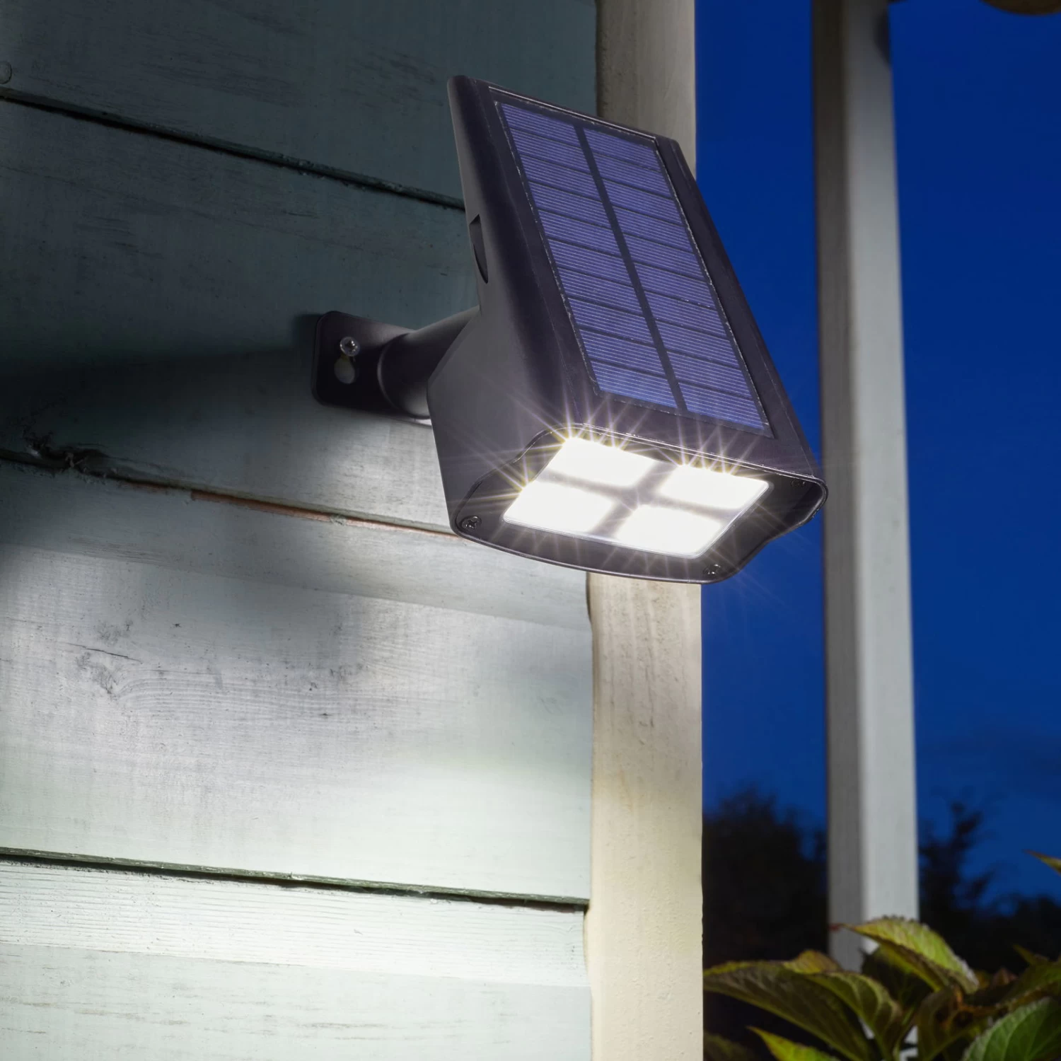 Gartenstrahler 'Revo', Schwarz, Kunststoff – Bild 4