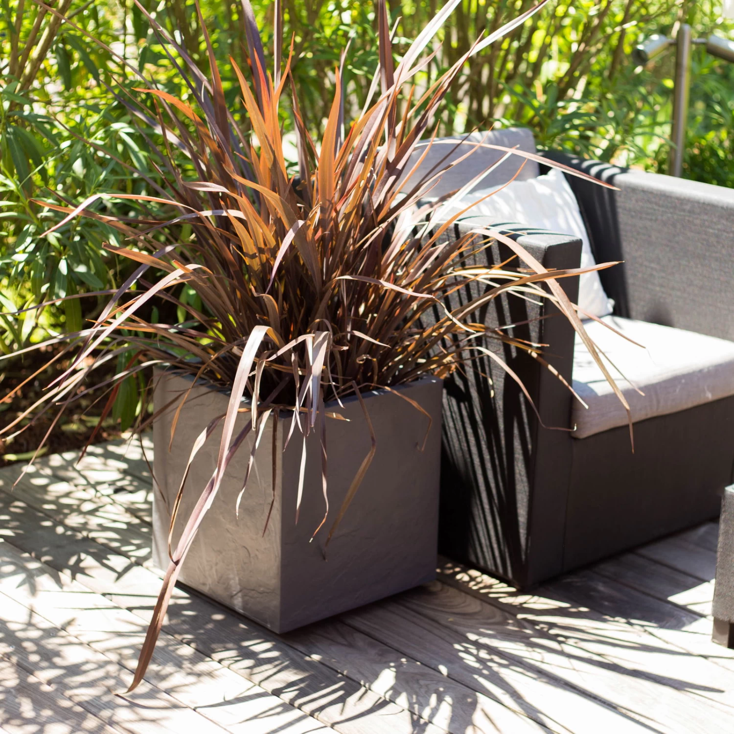 Pflanztrog 'Volcania Dado', Anthrazit, L 39,5 X B 39,5 X H 43,5 Cm – Bild 4