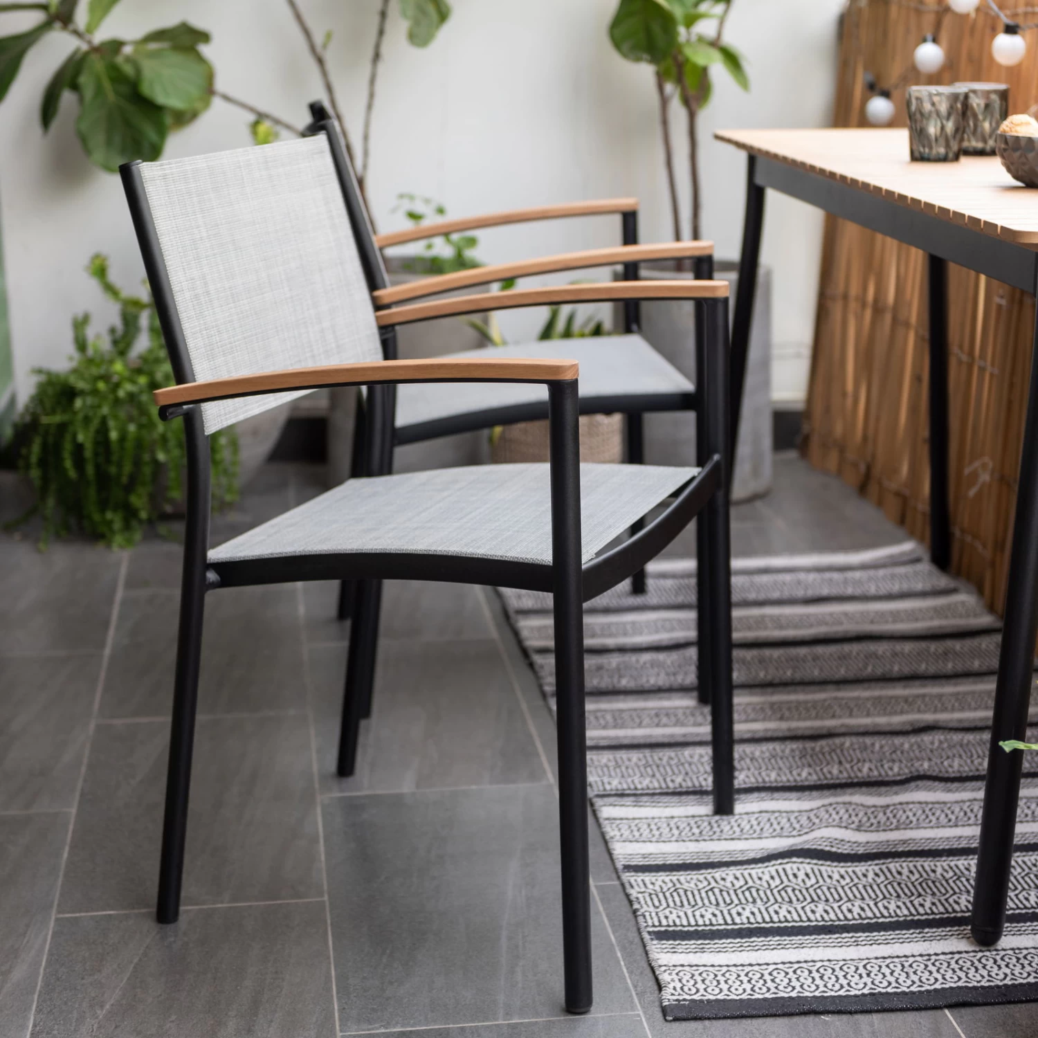 Stapelsessel 'Vera', Mattschwarz/birkengrau, Ca. 83 X 55 X 55 Cm