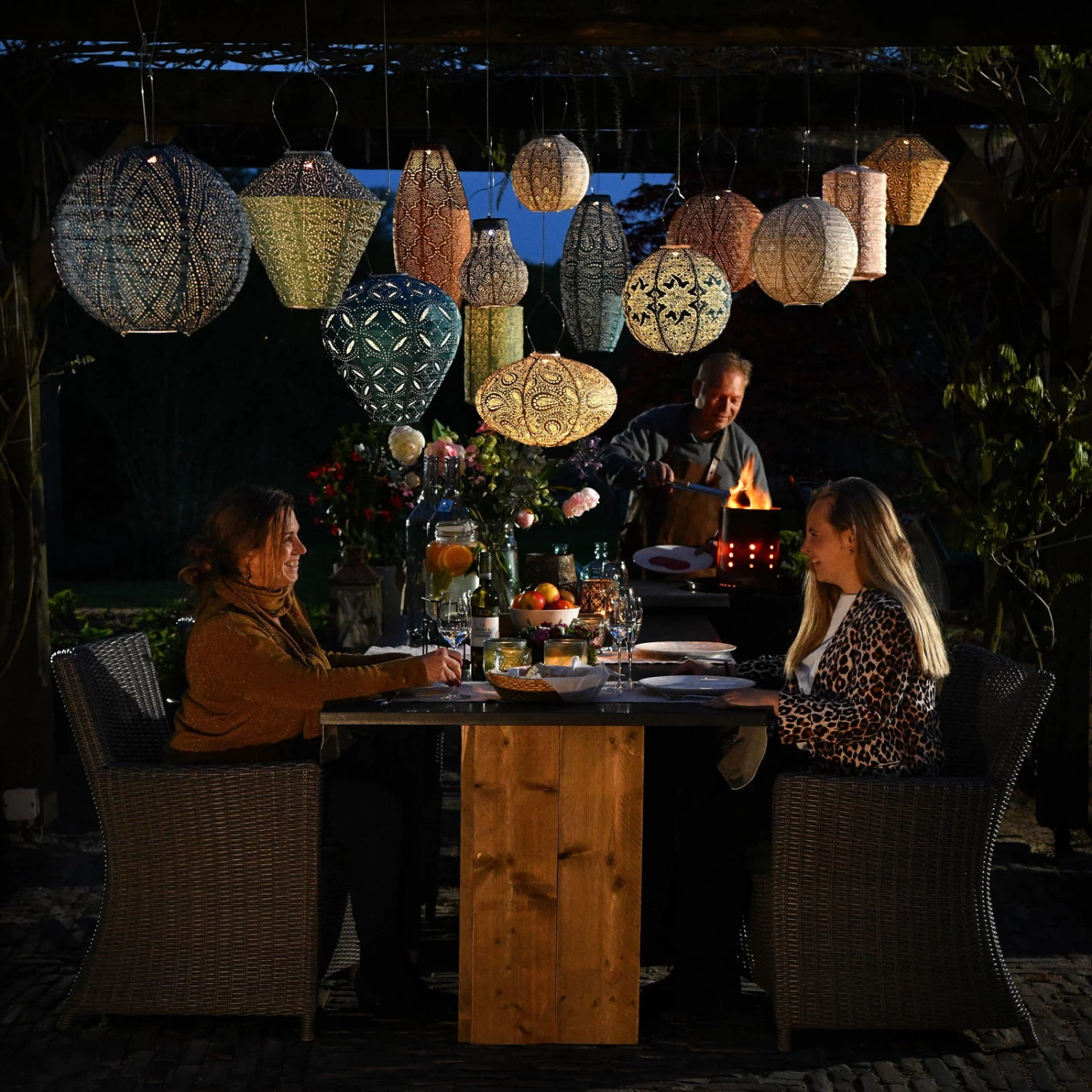 Solarlaterne 'Oval 40', Gold, Ø 40 X 27 Cm – Bild 8